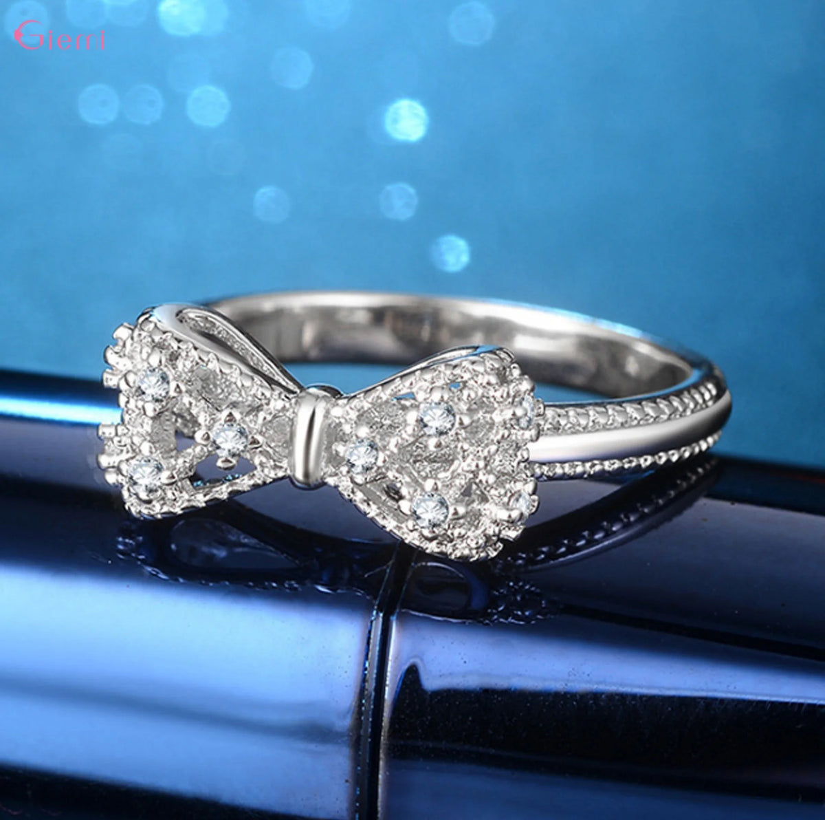 Sparkling Bow Ring
